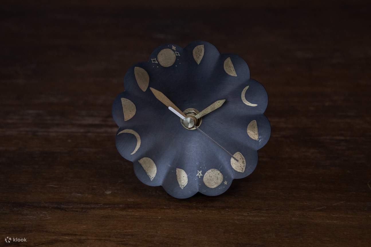 Laboratorio di orologio da tavolo per tintura del bronzo